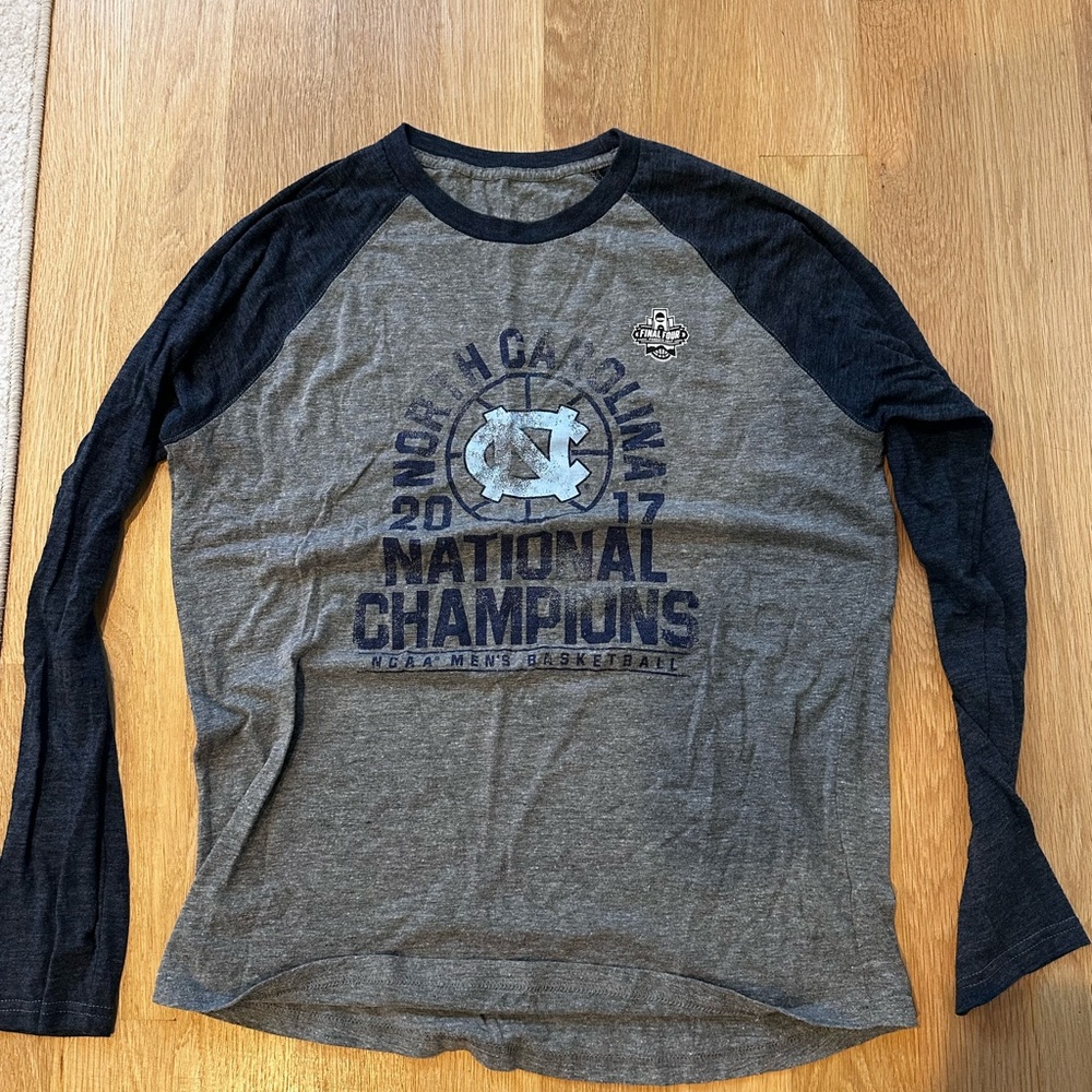 Fanatics UNC 2017 National Champions Gray and Black Long Sleeve Men's Shirt